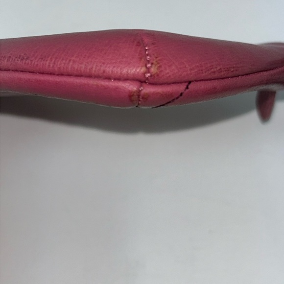 AUTHENTIC Radley London “A Radley for your thoughts” pink leather wristl… - Picture 14 of 15